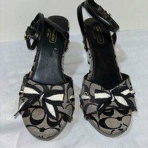 COACH Signature Open Toe Wedge Heel Ankle Strap Sandal “ Betsey” Size 8